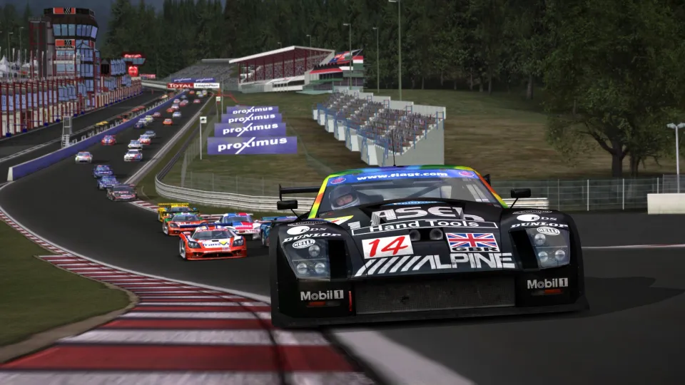 GTR 2 FIA GT Racing Game